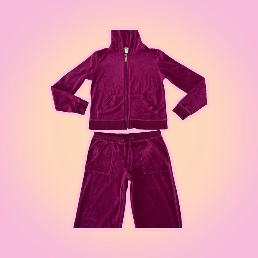 ⭐️ 2000s Magenta Velour Tracksuit ⭐️